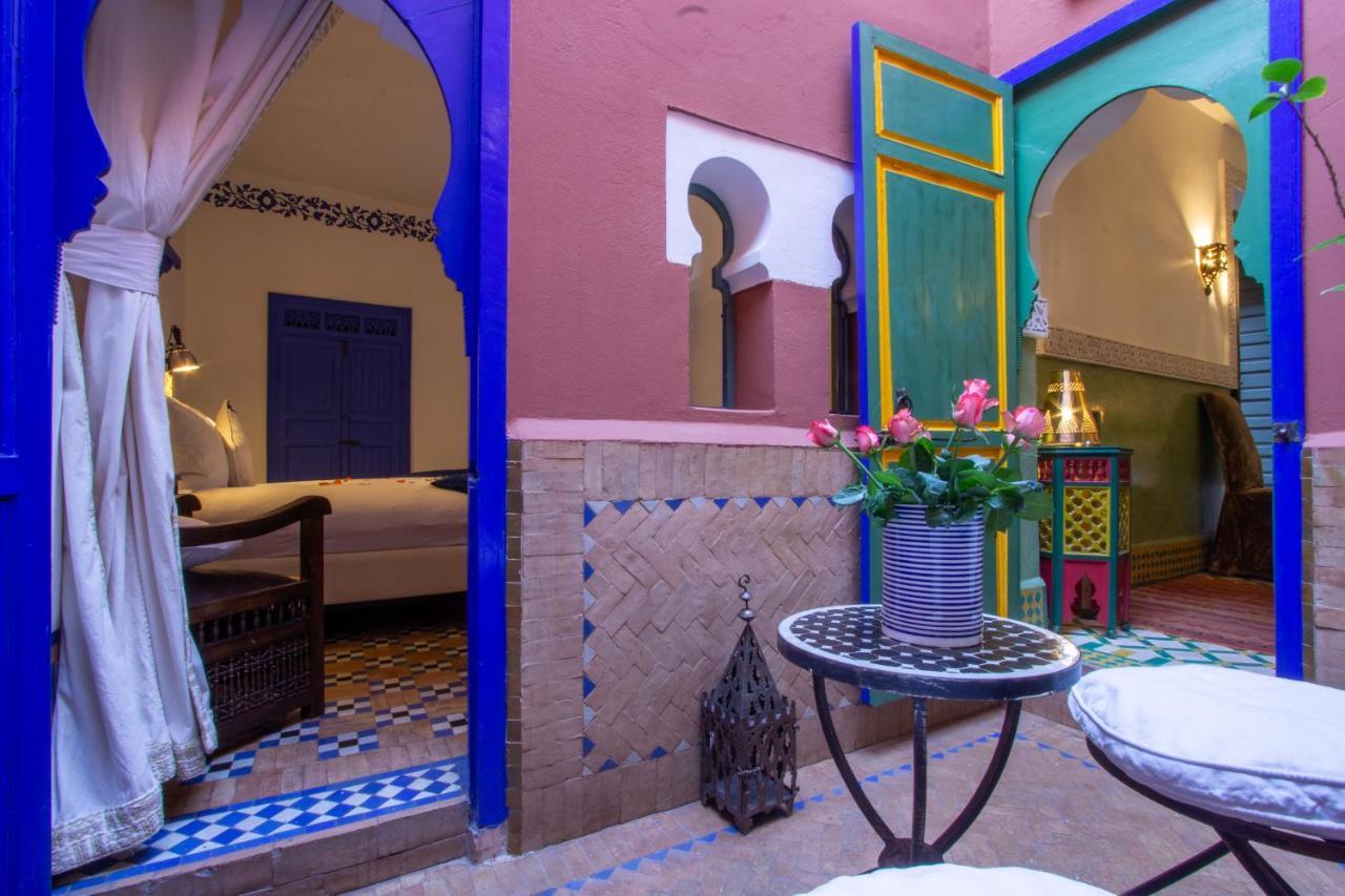 Riad Kaiss By Anika